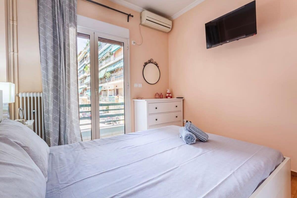 Athens Strawberry Hideaway - City Chic Retreat ภายนอก รูปภาพ