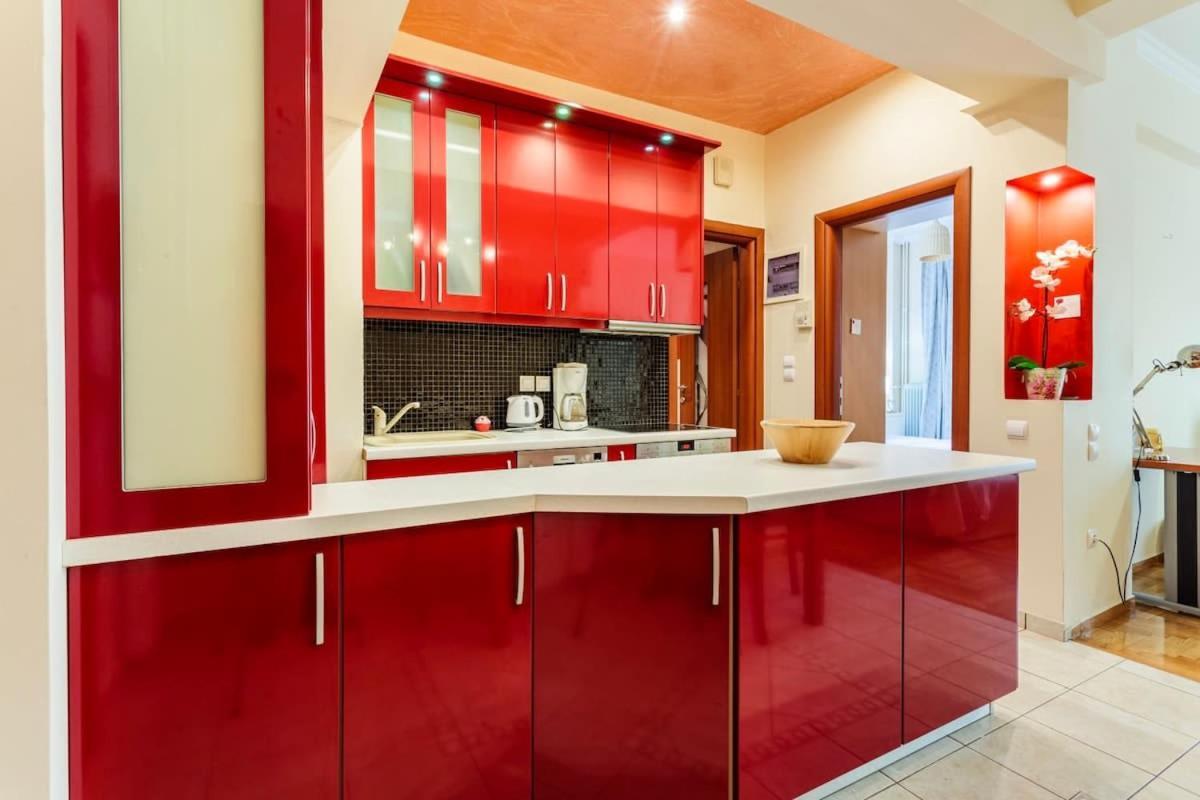 Athens Strawberry Hideaway - City Chic Retreat ภายนอก รูปภาพ